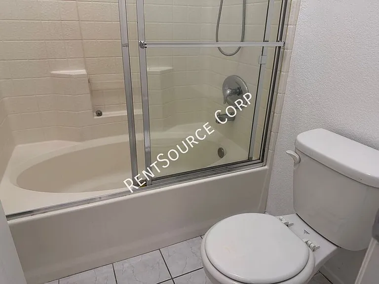 37051 Boxleaf Rd — Photo 10