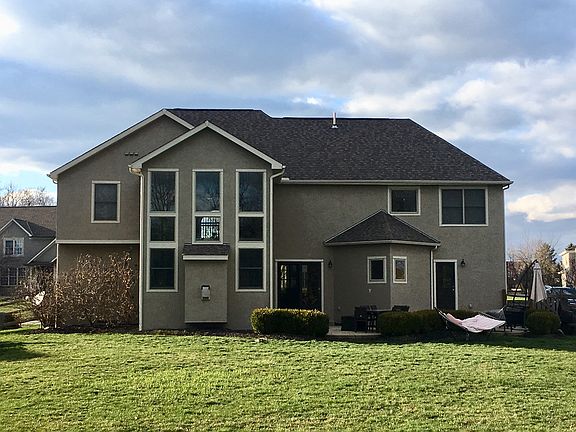 5th image of 2606 Sandhurst Dr