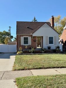 1066 17th St, Wyandotte, MI, 48192