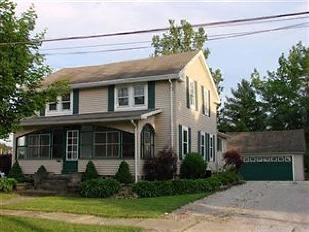 1st image of 128 Taylor St