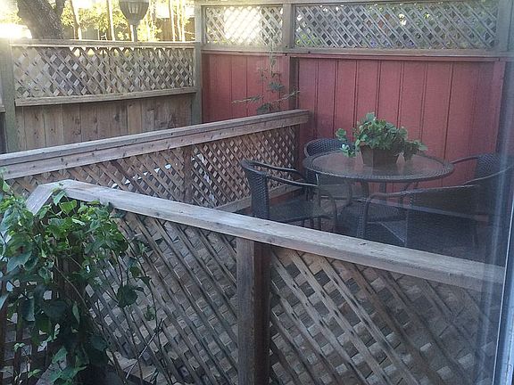 4th image of 2549 Adams Ct