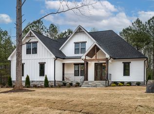 3912 Cedar Knolls Dr, Youngsville, NC 27596