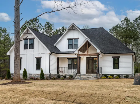 3912 Cedar Knolls Dr, Youngsville, NC 27596