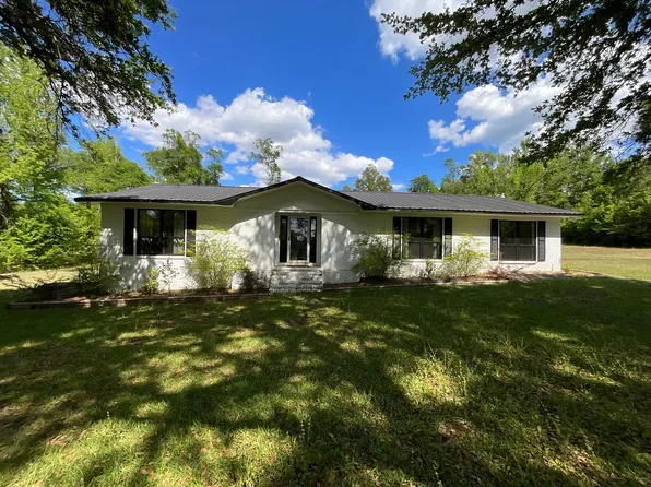 4788 Archery Ln, Marianna, FL 32446