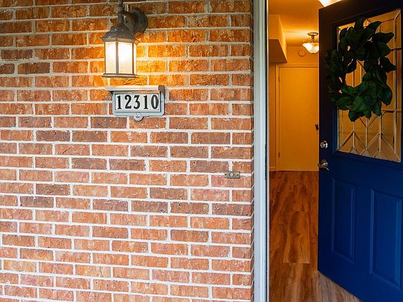 5th image of 12310 Deer Hollow Dr