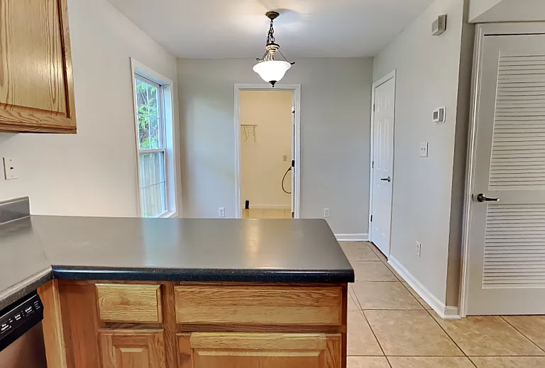 838 S Parramore Ave — Photo 9