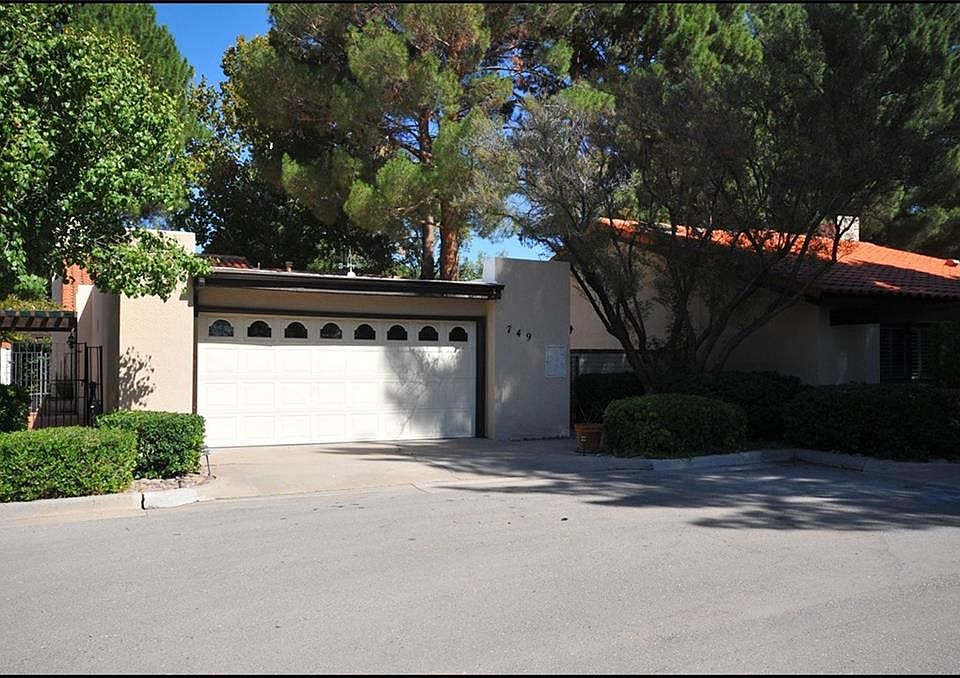 1st image of 749 Lakeway Dr