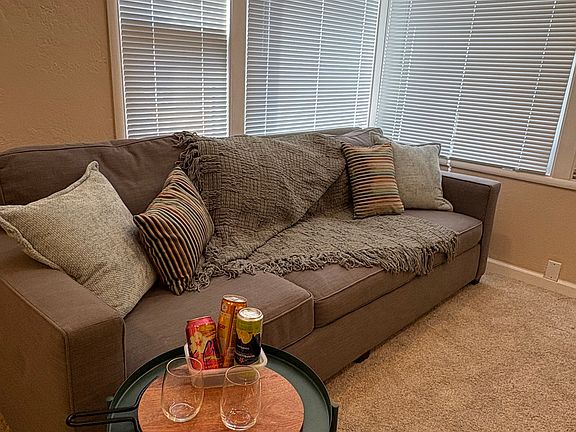 4th image of 24047 Alice St #A
