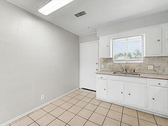 2nd image of 514 N 8th St #5