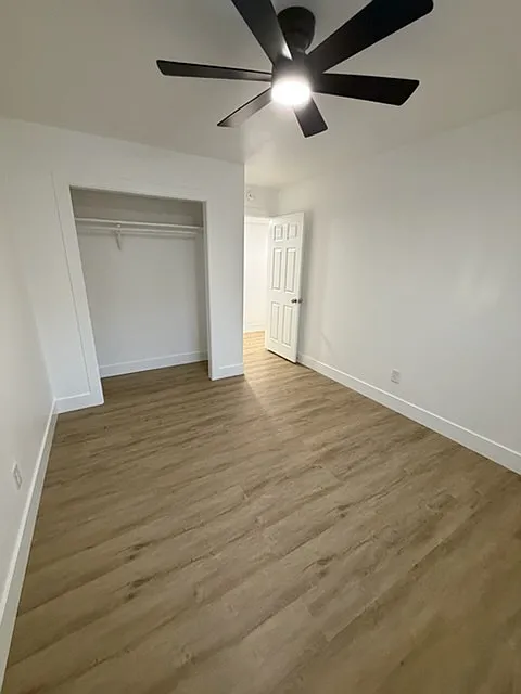 550 Las Palmas Avenue - 1 — Photo 4