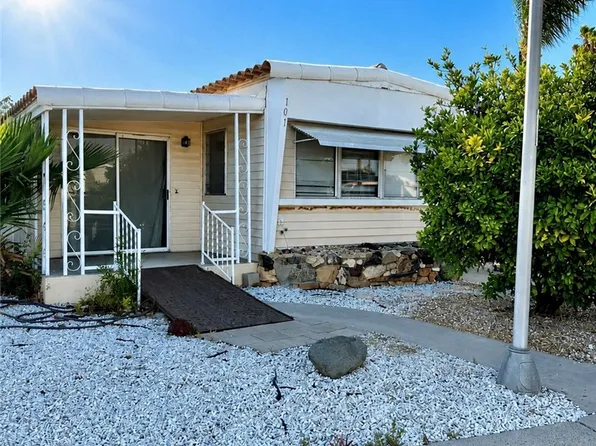 101 Santa Clara Cir, Hemet, CA 92543