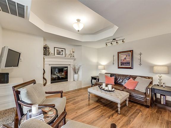 5th image of 2114 Iroquois Dr