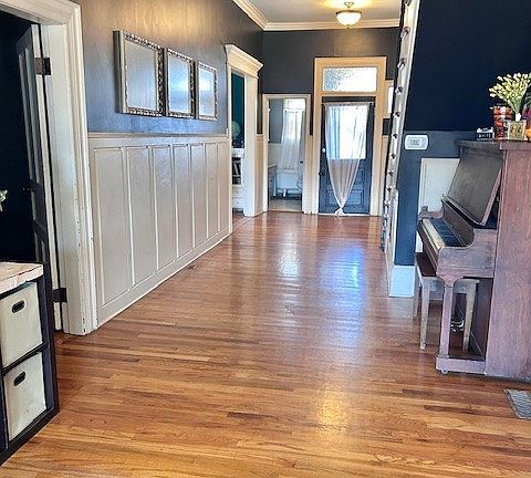 4th image of 1112 Batts Blvd