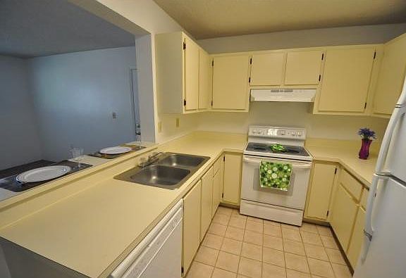 5th image of 350 Palm Creek #207