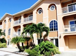 140 164th Ave, Redington Beach, FL 33708