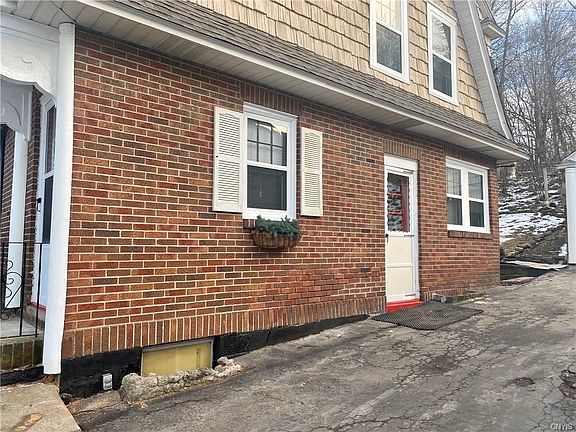 5th image of 1615 Stolp Ave