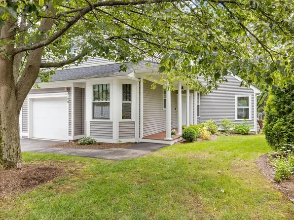 20 Maple Ridge Dr, Burlington, MA 01803