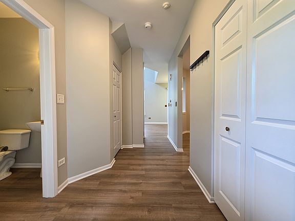 3rd image of 2904 Rutland Cir