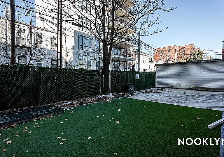 639 Foster Ave #305 — Photo 25