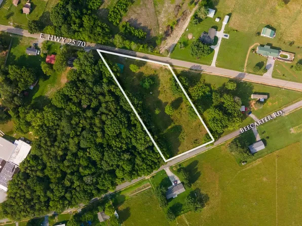 2457 E Highway 25 #70, Dandridge, TN 37725