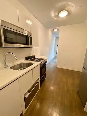 Rented by REAL New York | media 9