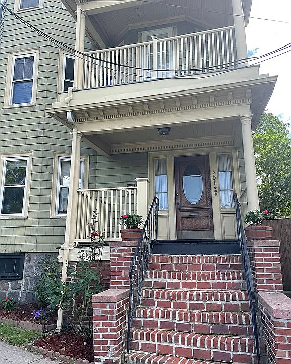 Front shared deck 