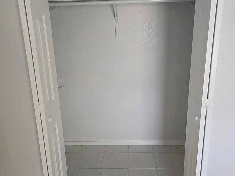 2302 Kimberly Ln #1 — Photo 6
