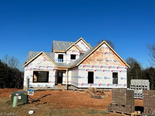 197 Providence Trl, Madison, NC 27025