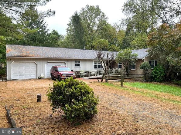 4992 Millers Station Rd, Hampstead, MD 21074