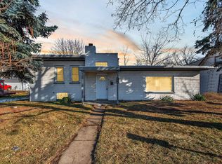 106 N Telegraph Rd, Pontiac, MI 48341