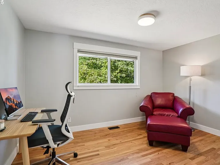 2400 Dillow Dr — Photo 6