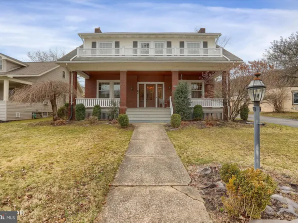 1009 Woodmont Ave, Williamsport, PA 17701