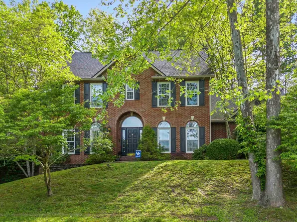 107 Bluebird Dr, Russell, KY 41169