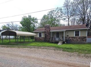 26062 Sarong Dr, Edwards, MO 65326