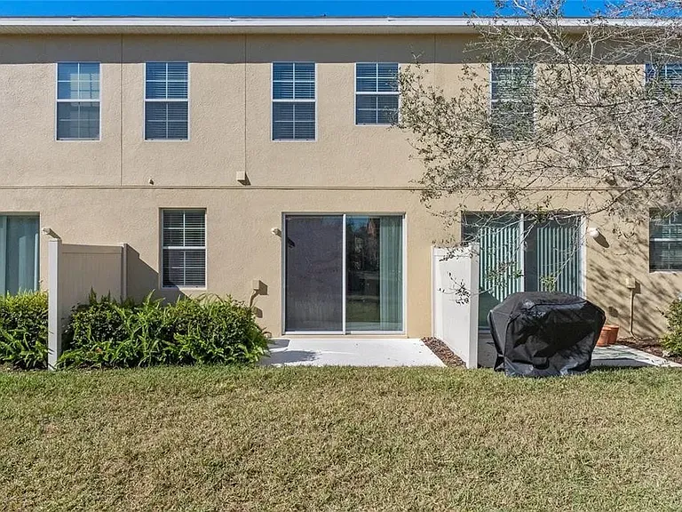 2817 Shady Willow Ln — Photo 19