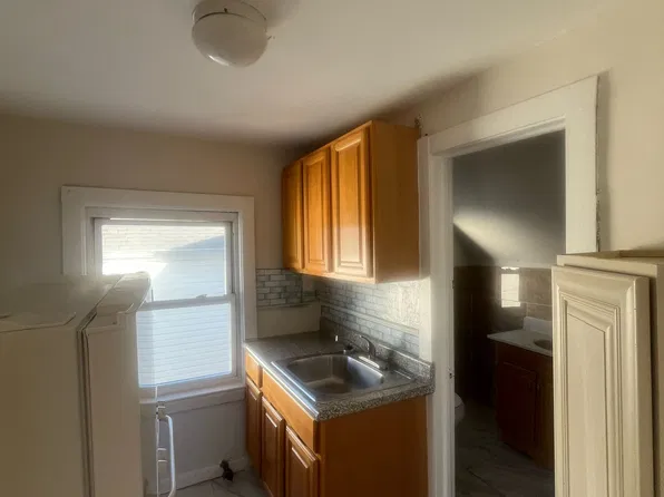 872-874 S 15th St, Newark, NJ