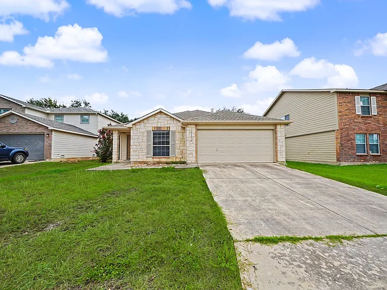 11114 Hillsdale Loop — Photo 3