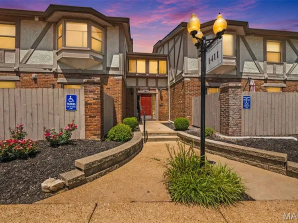 1411 Willow Brook Cv APT 10, Saint Louis, MO 63146