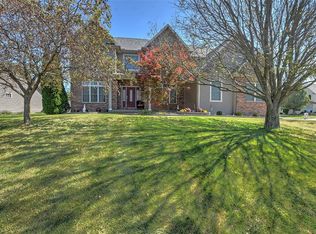 548 Lucas Ln, Forsyth, IL 62535