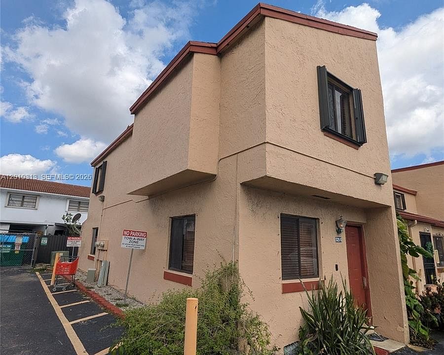 1st image of 5256 W 24th Ave #5-3