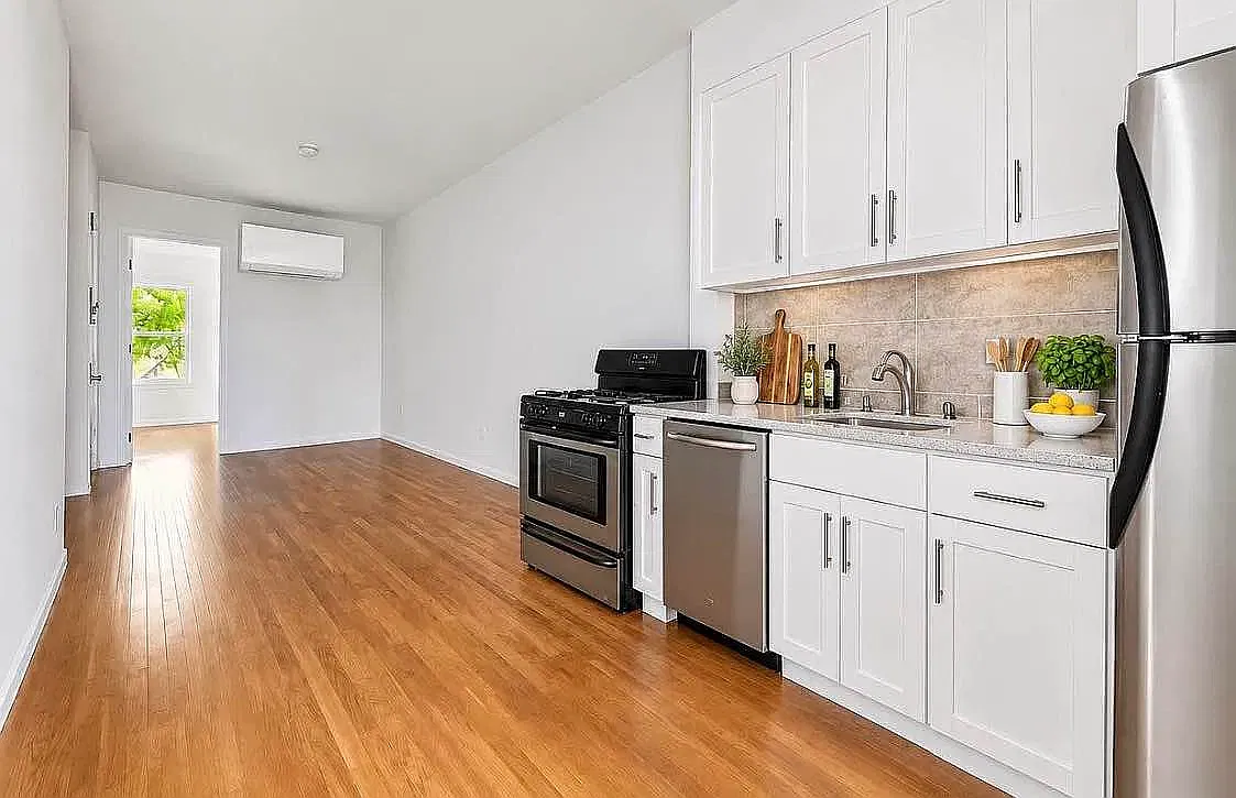 14 Harrison Place — Photo 1