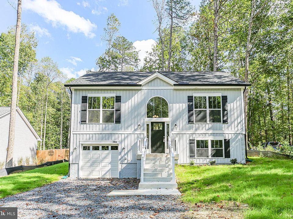 1st image of 262 Azure Dr
