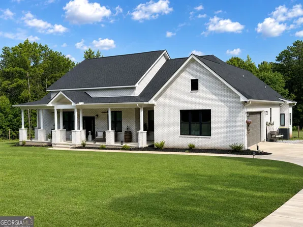 100 Spring Trl, Box Springs, GA 31801
