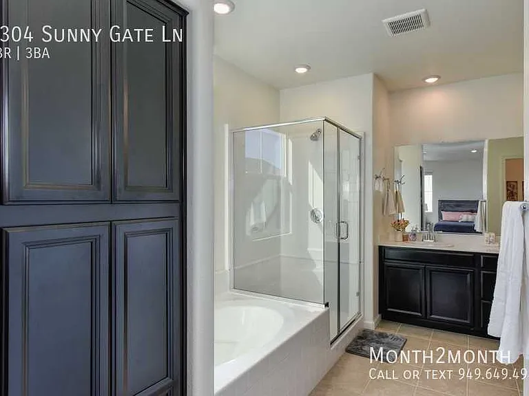 3304 Sunny Gate Ln — Photo 19