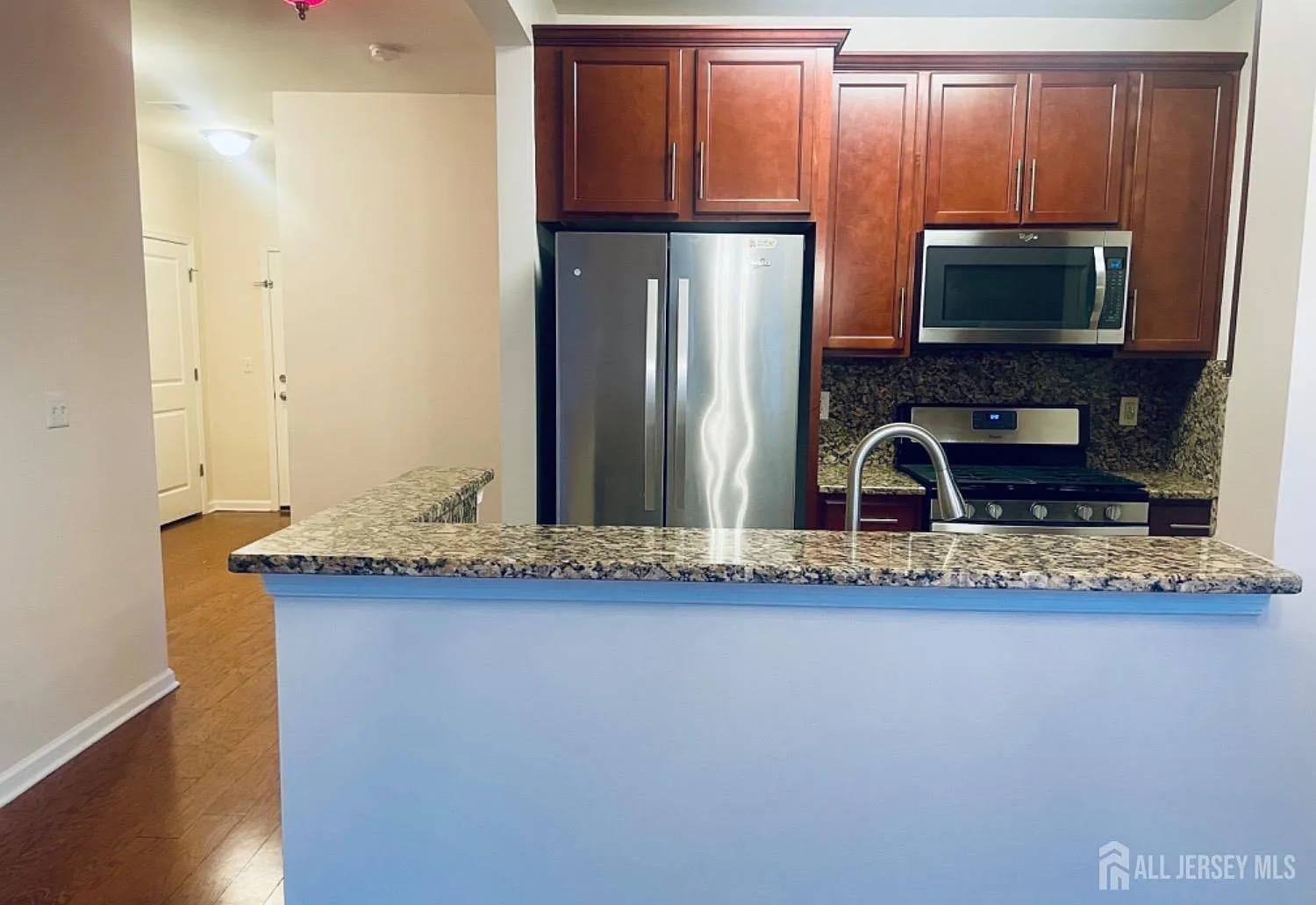 2 bed, 2.0 bath, 1150 sqft, $2,600 — Photo 4