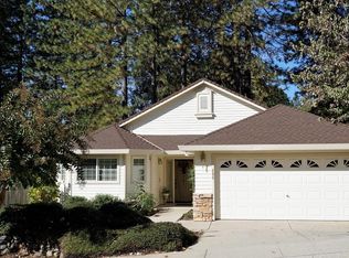 295 Vistamont Dr, Grass Valley, CA 95945