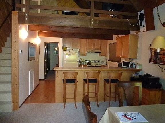 4th image of 421 Pomo Cir