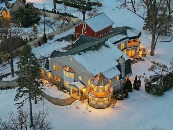 6900 Franklin Rd, Bloomfield Hills, MI 48301