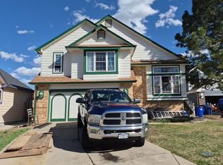 1156 S Rifle Cir, Aurora, CO 80017