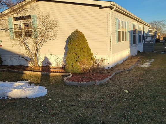 2nd image of 25749 S Shoal Creek Dr #209